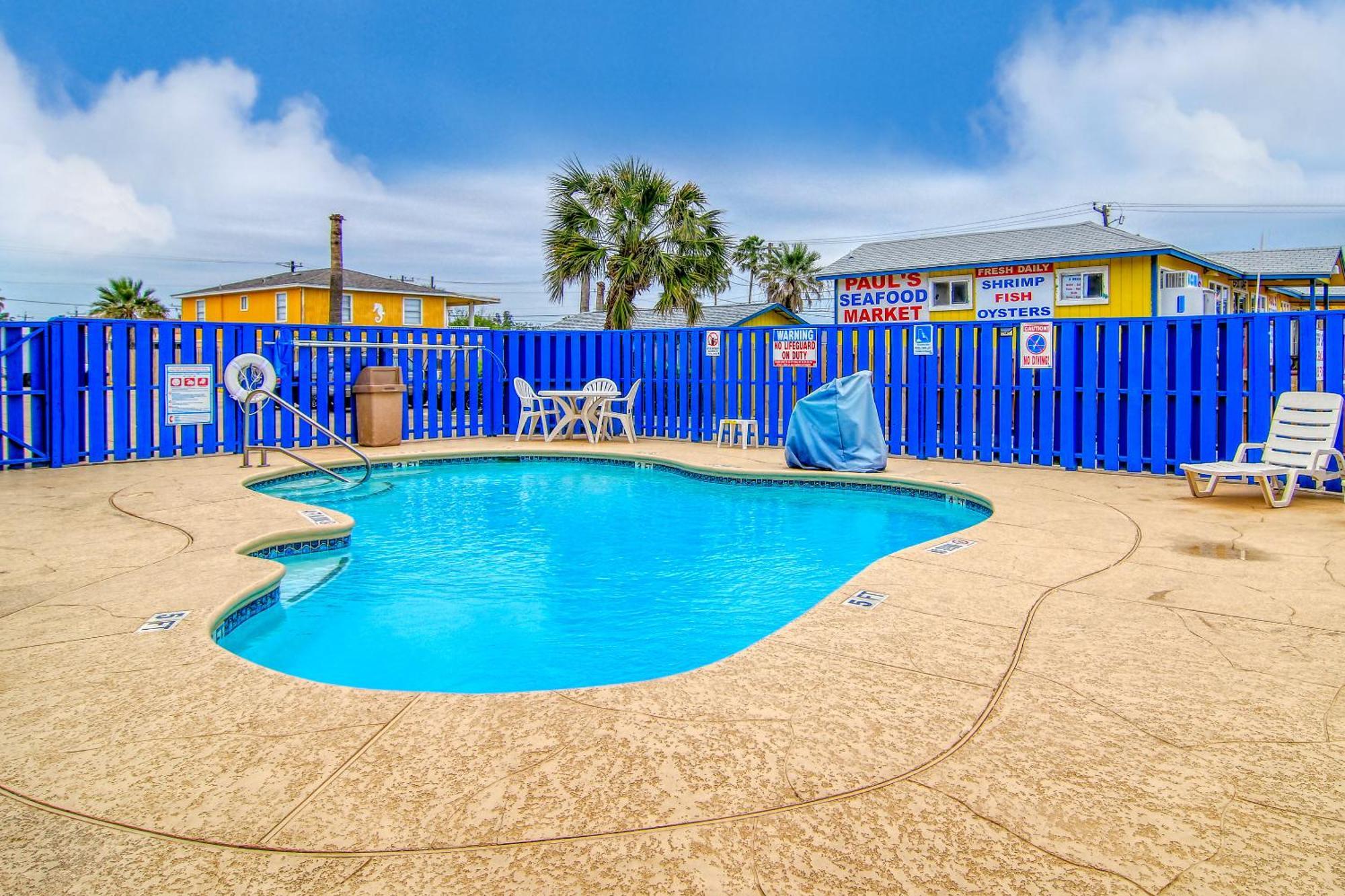 Alister Square Inn Port Aransas Exterior photo